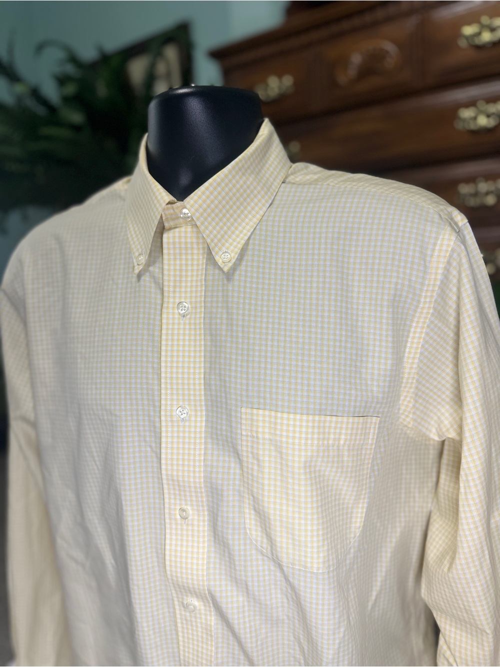 Brooks Brothers Classic Men's Pale Yellow Gingham Button-Down Shirt size 16-34
